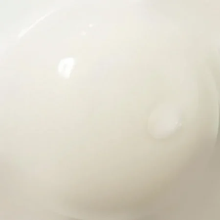 Makris-A-Night-Serum-Texture