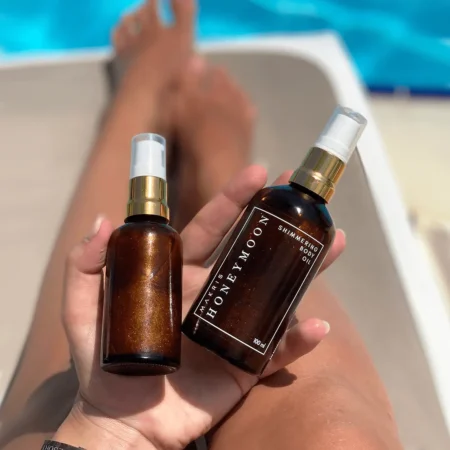 Makris-Honeymoon-Shimmering-Body-Oil-09