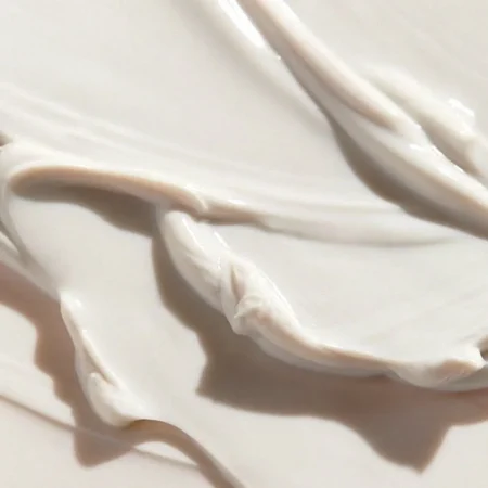 Makris-Hydration-Cream-Texture