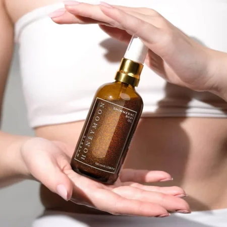 Makris-Shimmering-Body-Oil-06